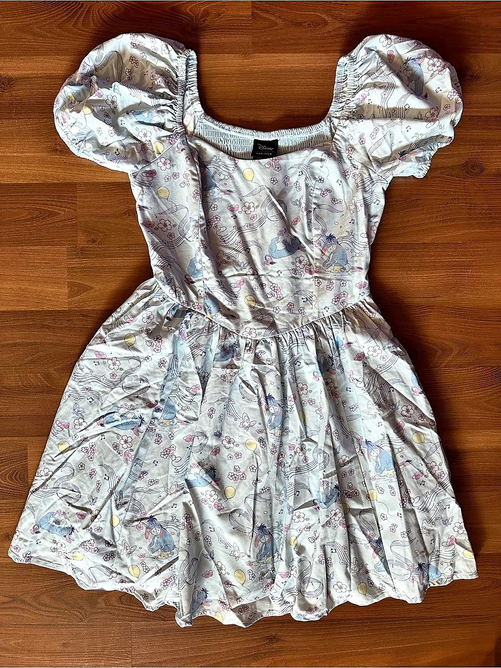 🆕 Disney Winnie the Pooh Eeyore Floral Allover Print Smocked Dress Medium
